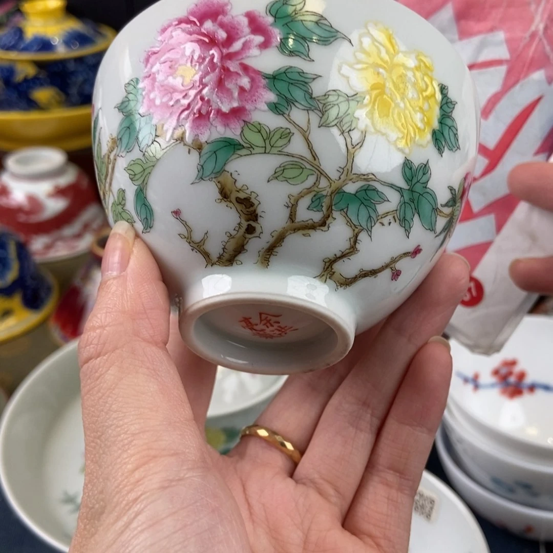 陶瓷艺术家的作品是一种非常