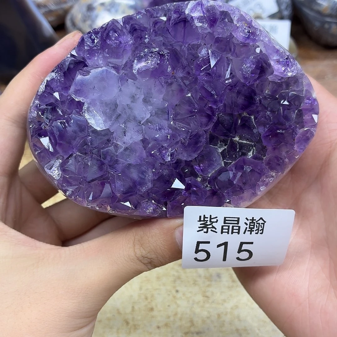 未镶嵌水晶大型摆件（非配饰）