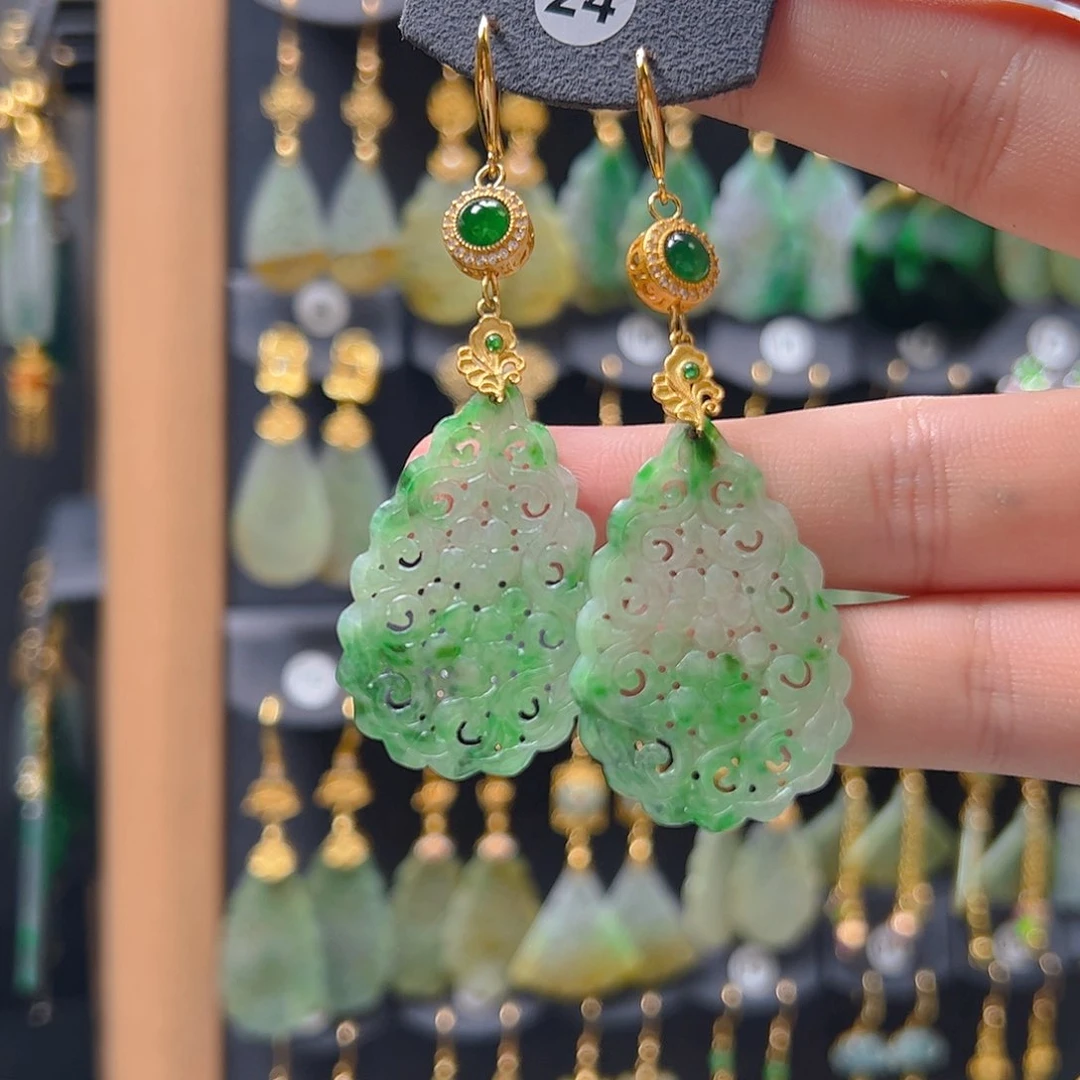 未镶嵌翡翠耳饰翡翠