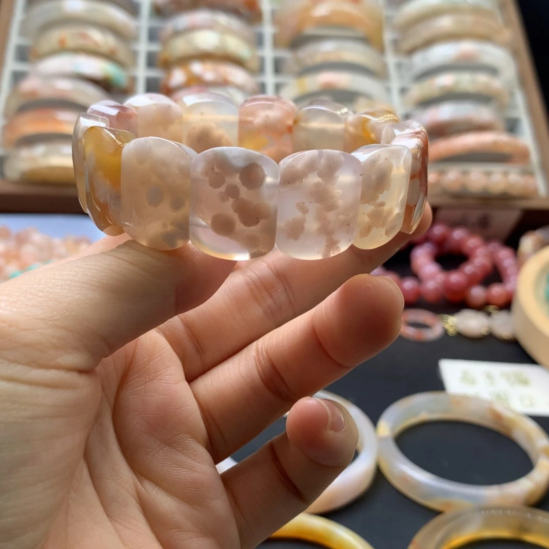 【闪购商品】手镯玛瑙/玉髓未镶嵌