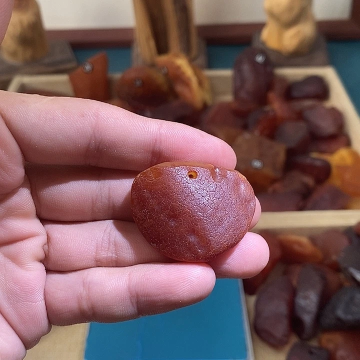 裸石琥珀未镶嵌蜜蜡