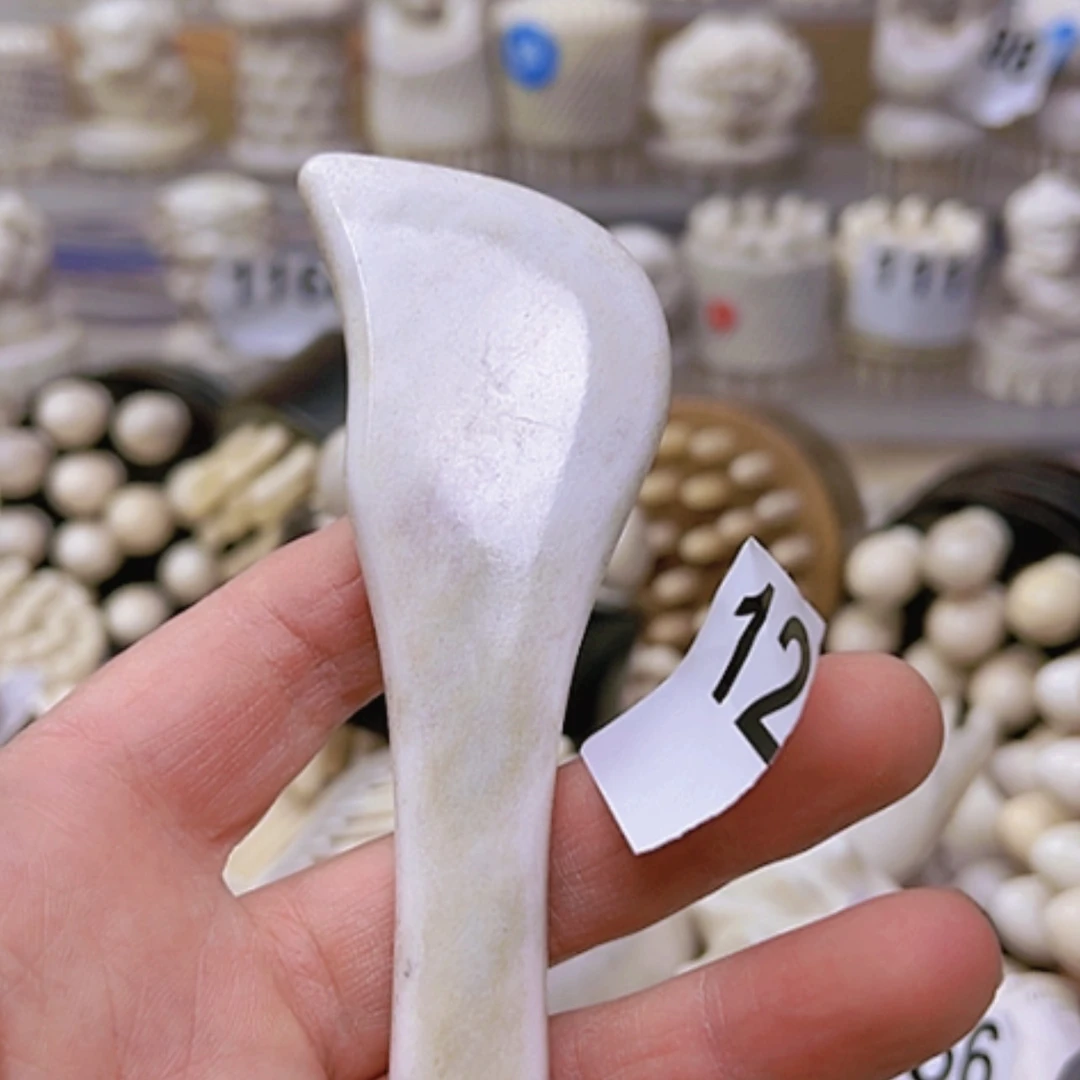 【闪购商品】砖雕鹿角特价微瑕处理，不退不换