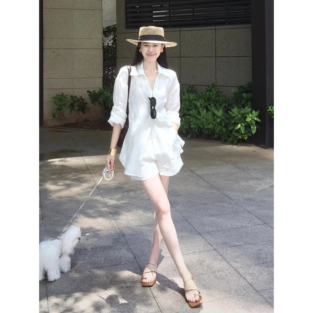 白色巨好看的夏装套装2025新款显瘦减龄韩系衬衫短裤两件套女