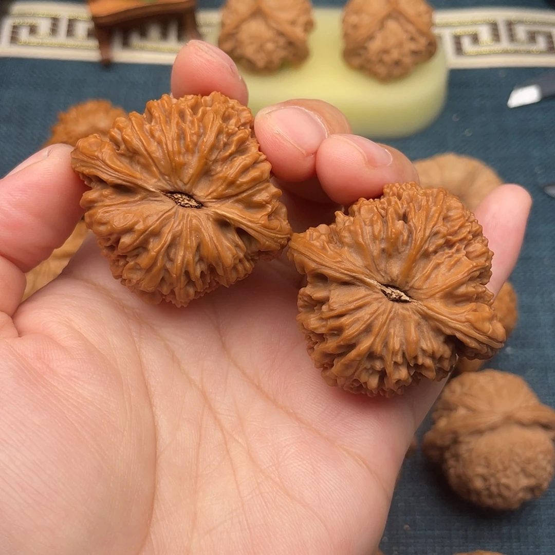 把件文玩核桃43.8毕业南疆全品复刻底