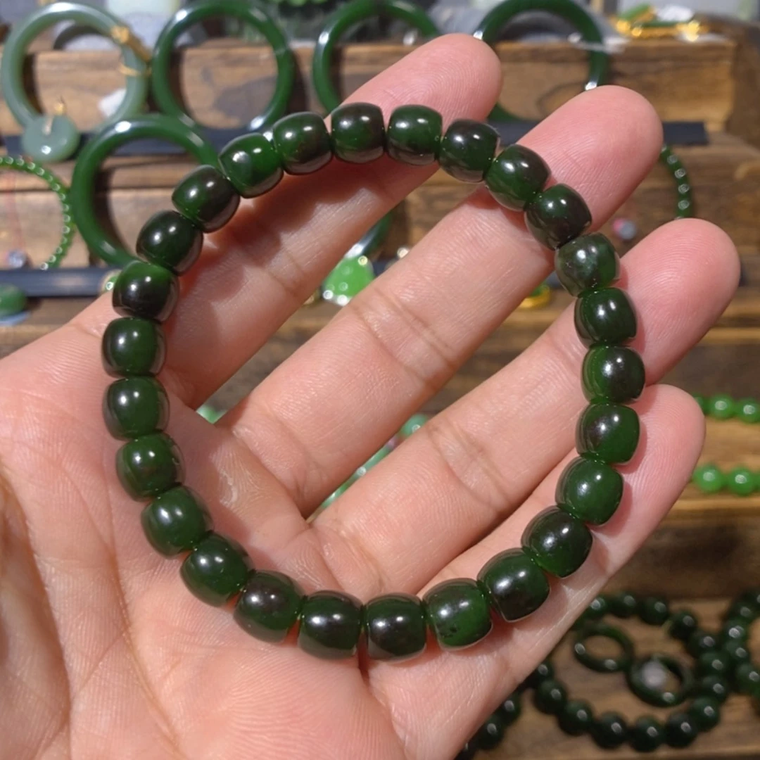 【闪购商品】吊坠(不含链)未镶嵌和田玉俄七聚红皮手串 8