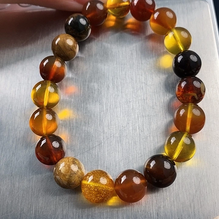 琥珀未镶嵌珠宝奇石