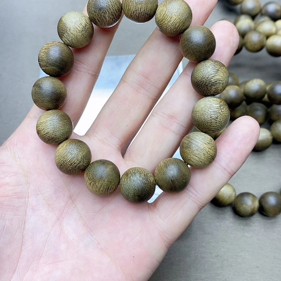 沉香碎屑沉香越南芽庄野生沉水白奇楠34号