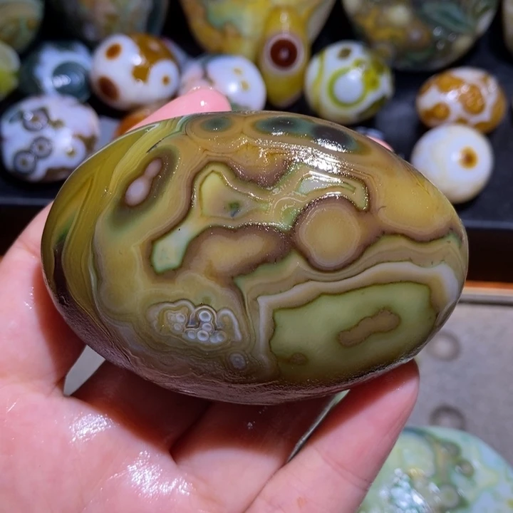 未镶嵌玛瑙/玉髓珠宝半成品170