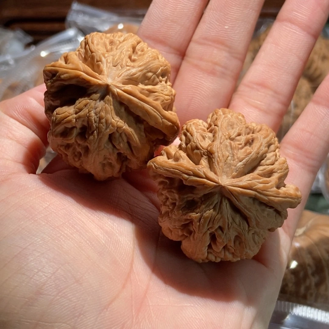吊坠文玩核桃粗筋40尺