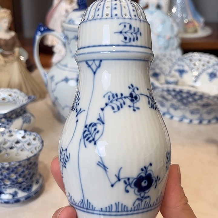 杯欧洲中古瓷器摆件