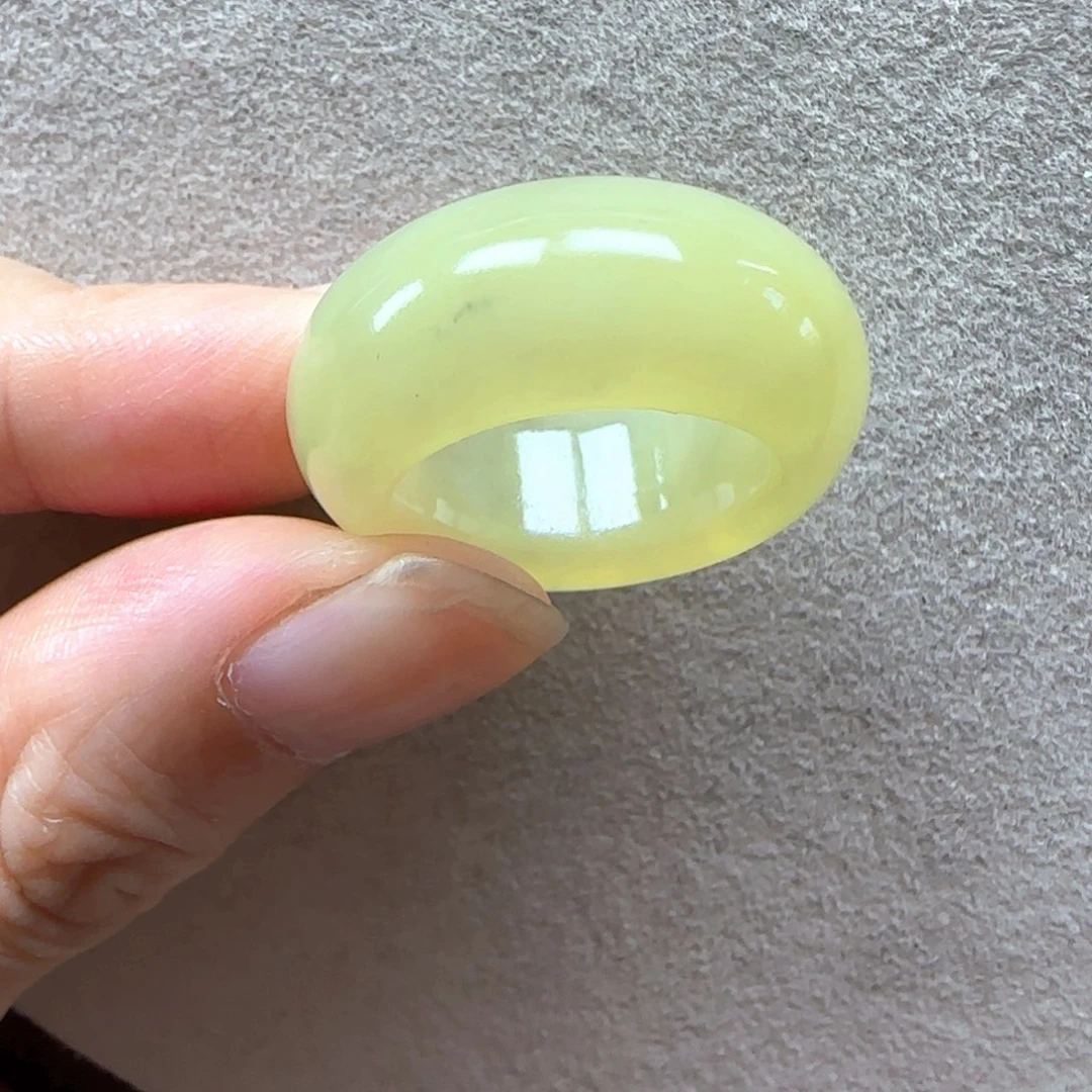 蛇纹石玉未镶嵌戒指14码