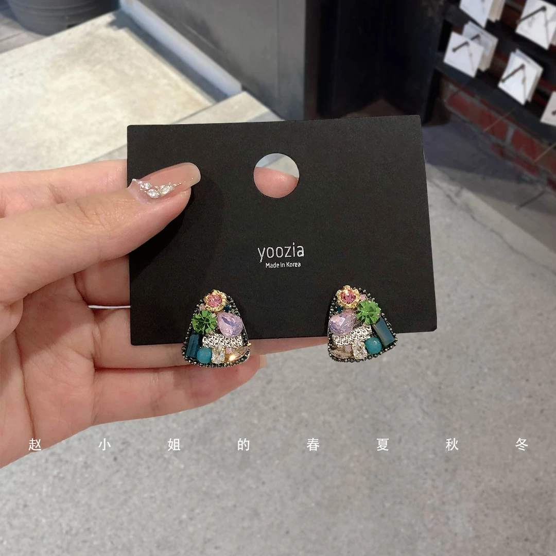 铜合金耳饰 气质百搭韩国耳饰高级感轻奢复古耳饰彩色多巴胺耳环
