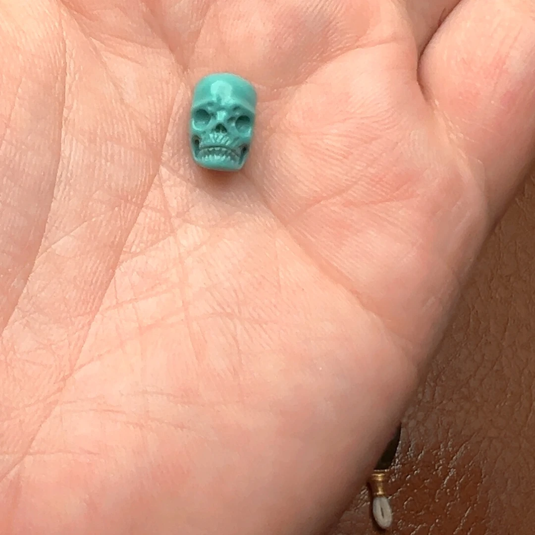 林***四未镶嵌绿松石颈饰