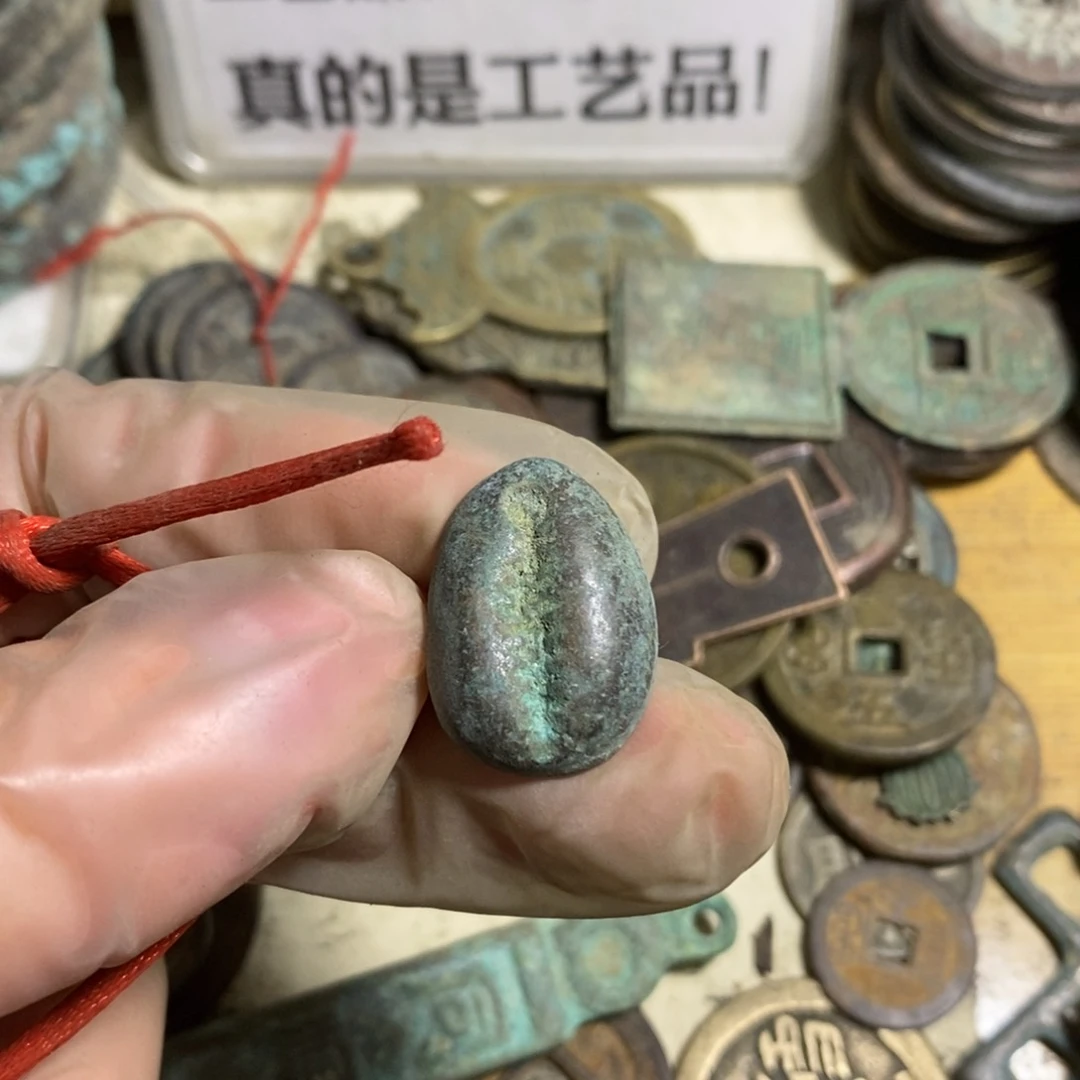 铜蕃****君现代工艺品学习币