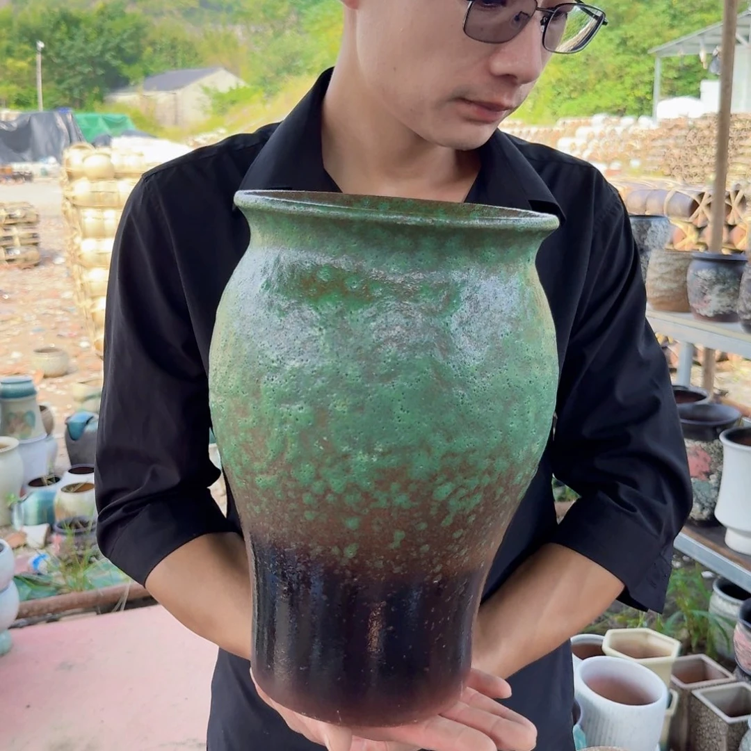 紫砂花盆口20高31（一个美人鱼牛油果