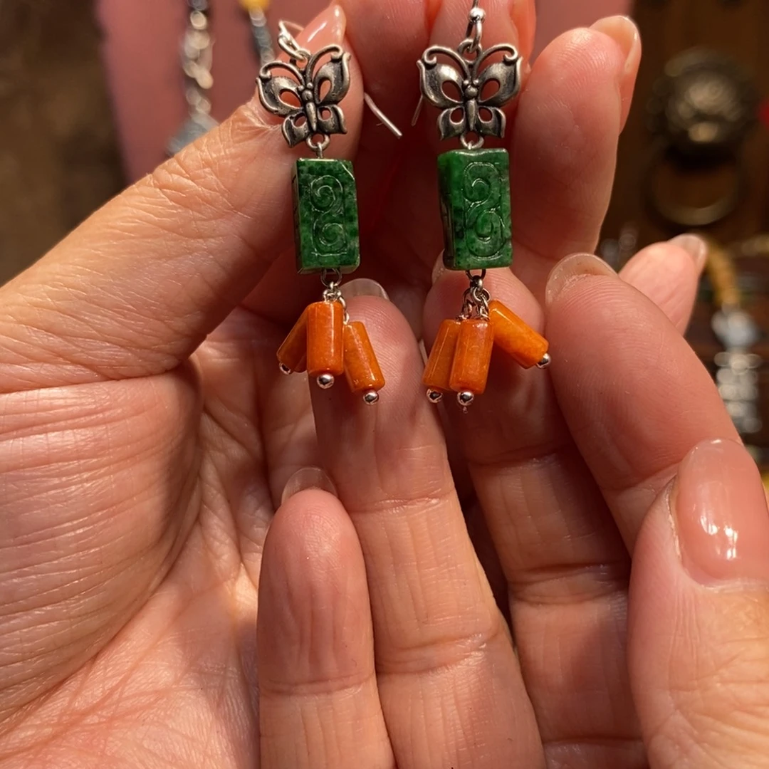 翡翠吊坠(赠链)未镶嵌