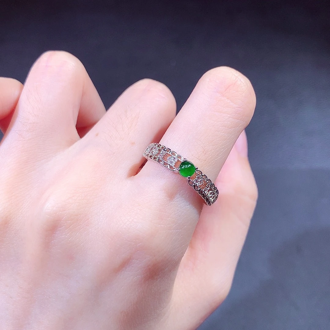 翡翠戒指未镶嵌翡翠