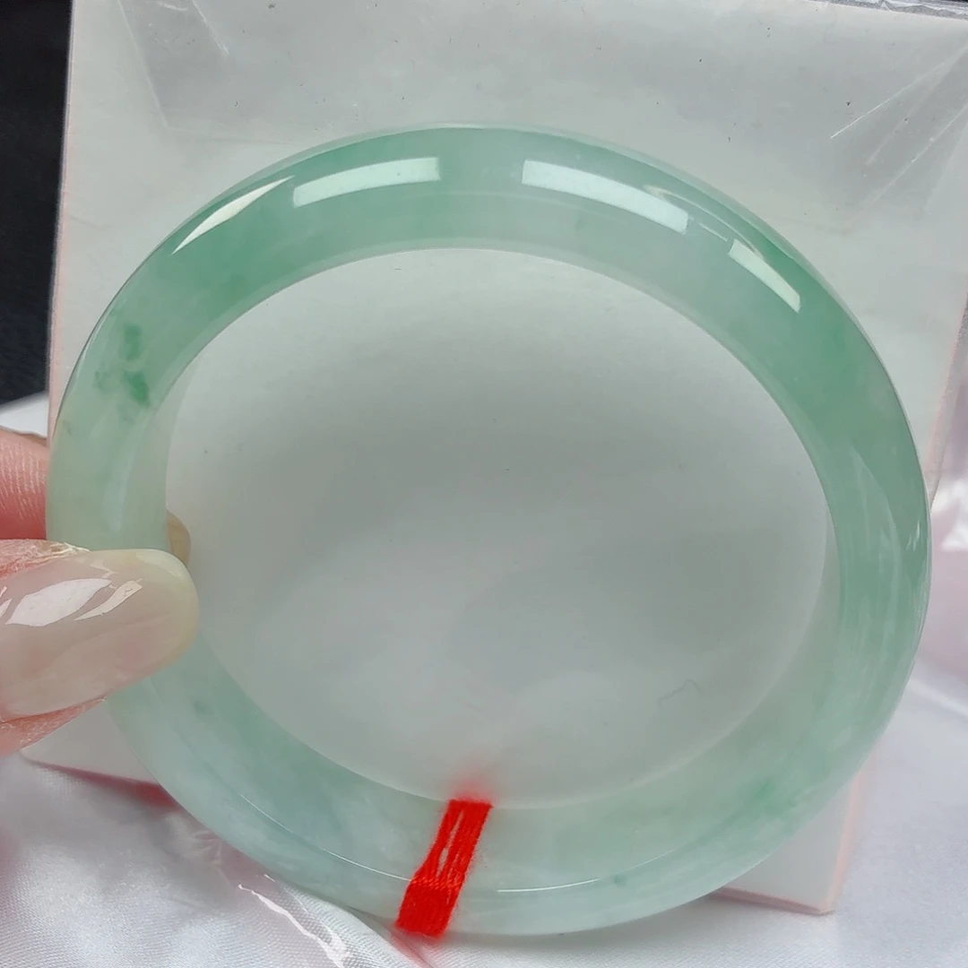 未镶嵌手镯翡翠57