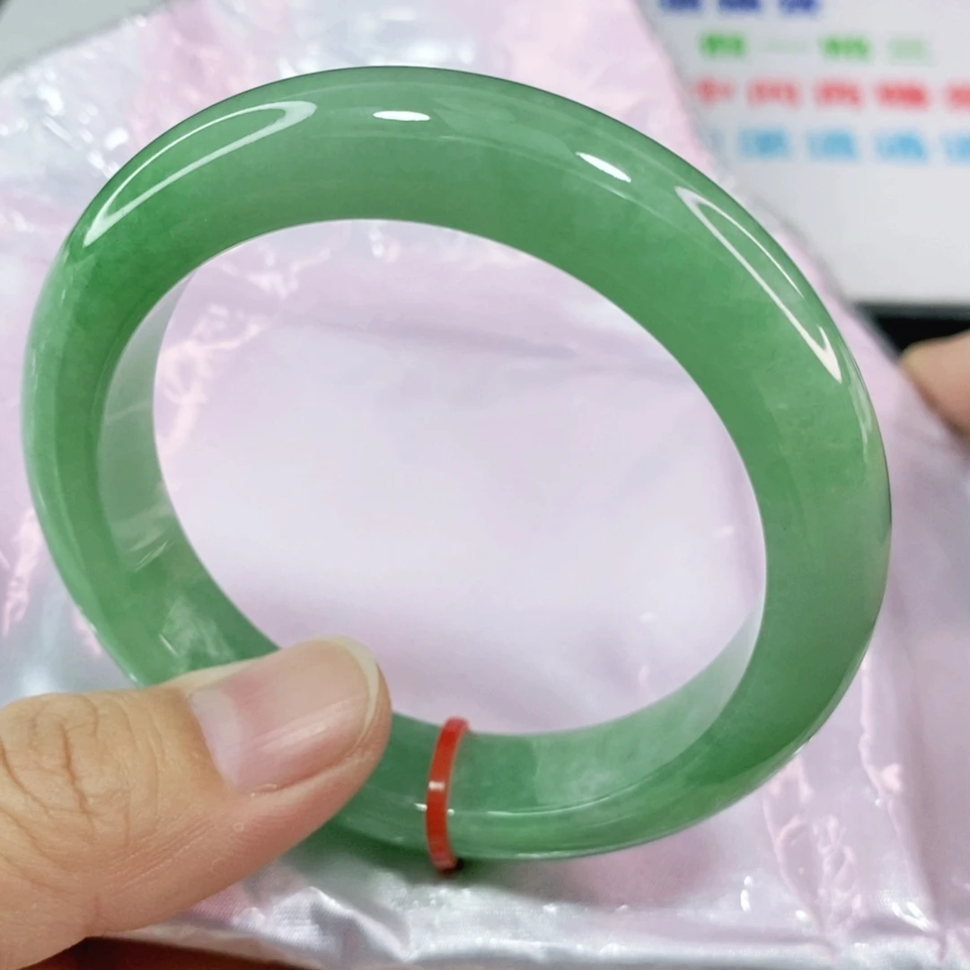 未镶嵌手镯翡翠56圈口高质量