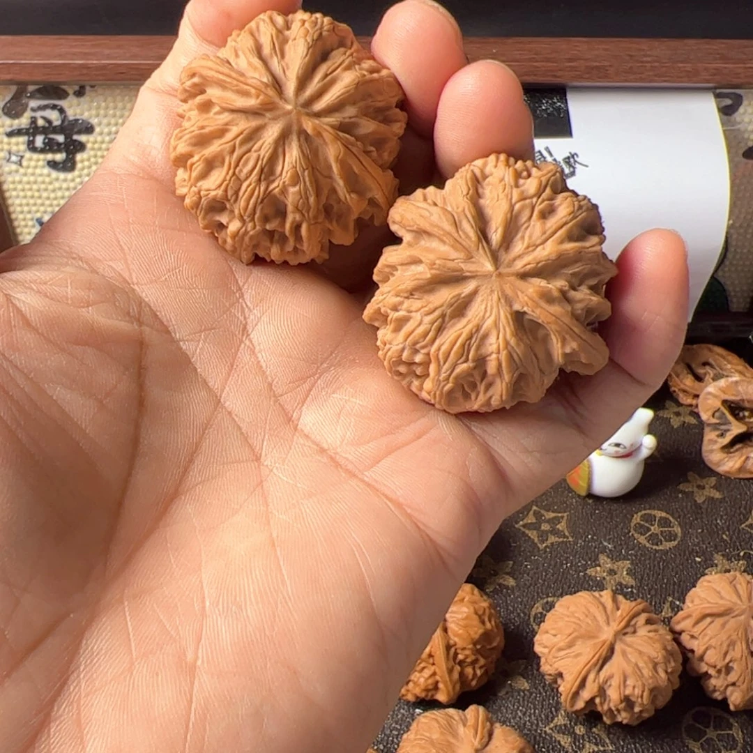 文玩核桃吊坠苹果园42