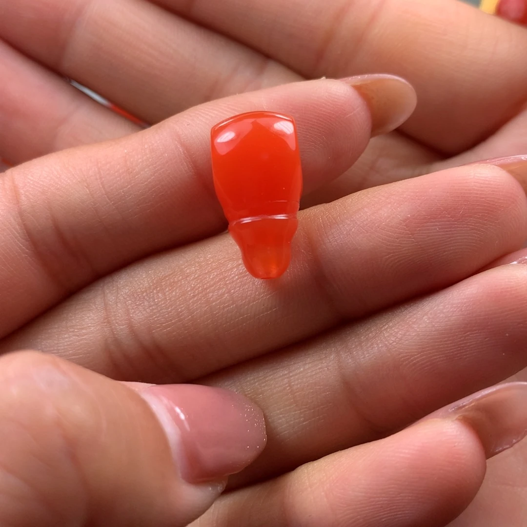 未镶嵌三通南红玛瑙