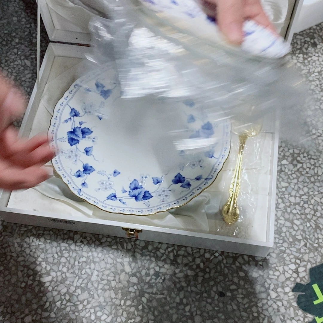 盘藤**娜@@160012@160012