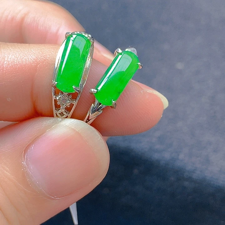 翡翠银S925镶嵌颈饰