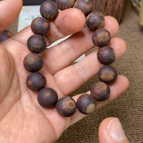 藤类A255降真香1.5圆珠瑕疵虫漏