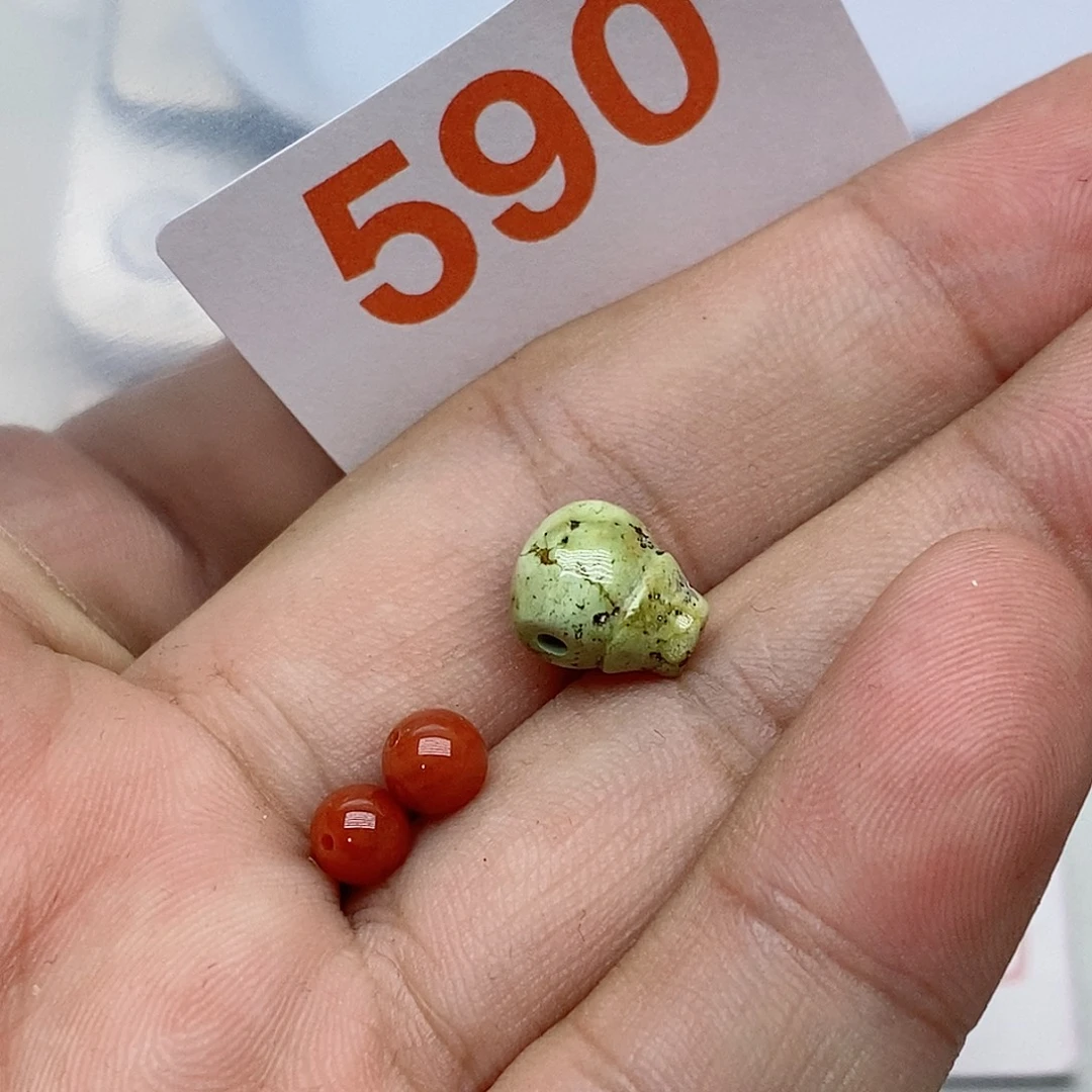 南红玛瑙未镶嵌珠宝奇石