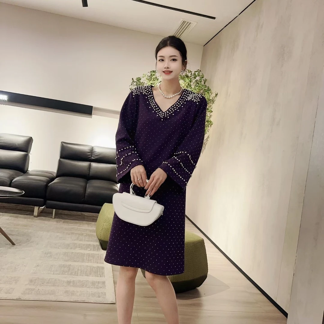 秋冬新款胖MM大码韩版重工钉珠满天星淡人穿搭遮肚子显瘦连衣裙