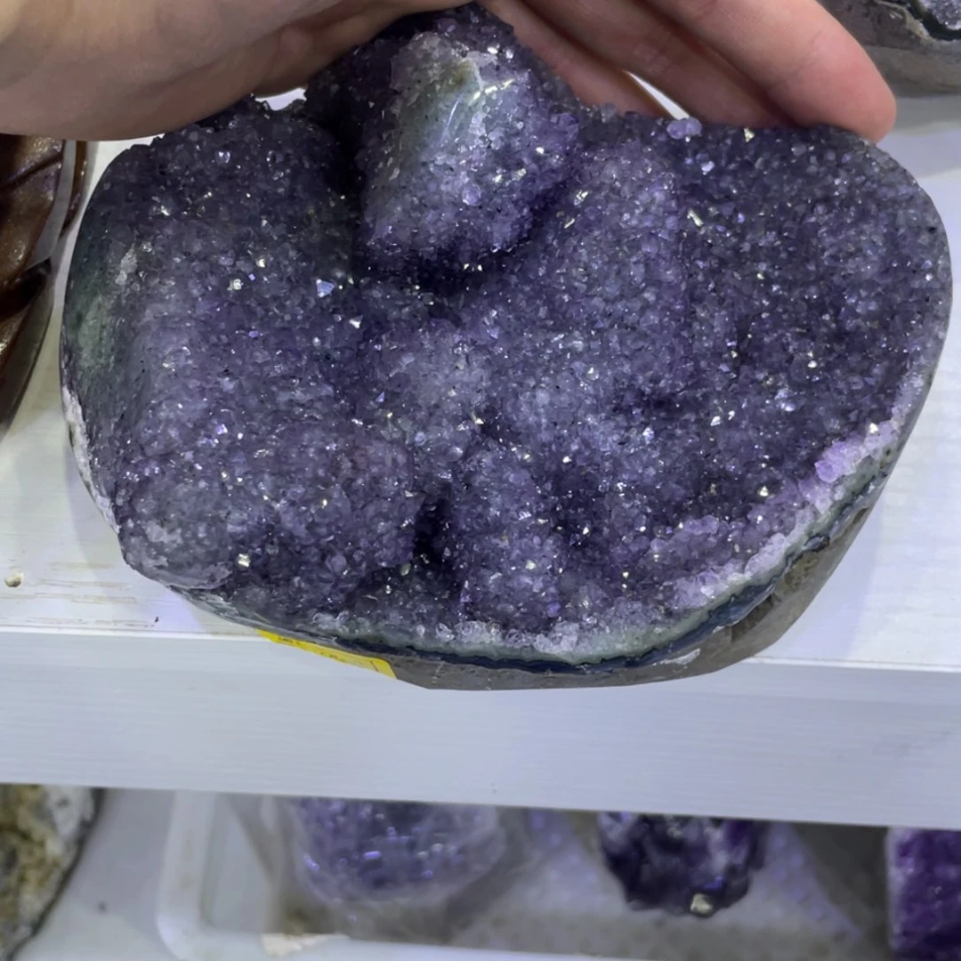 未镶嵌水晶大型摆件（非配饰）服***基