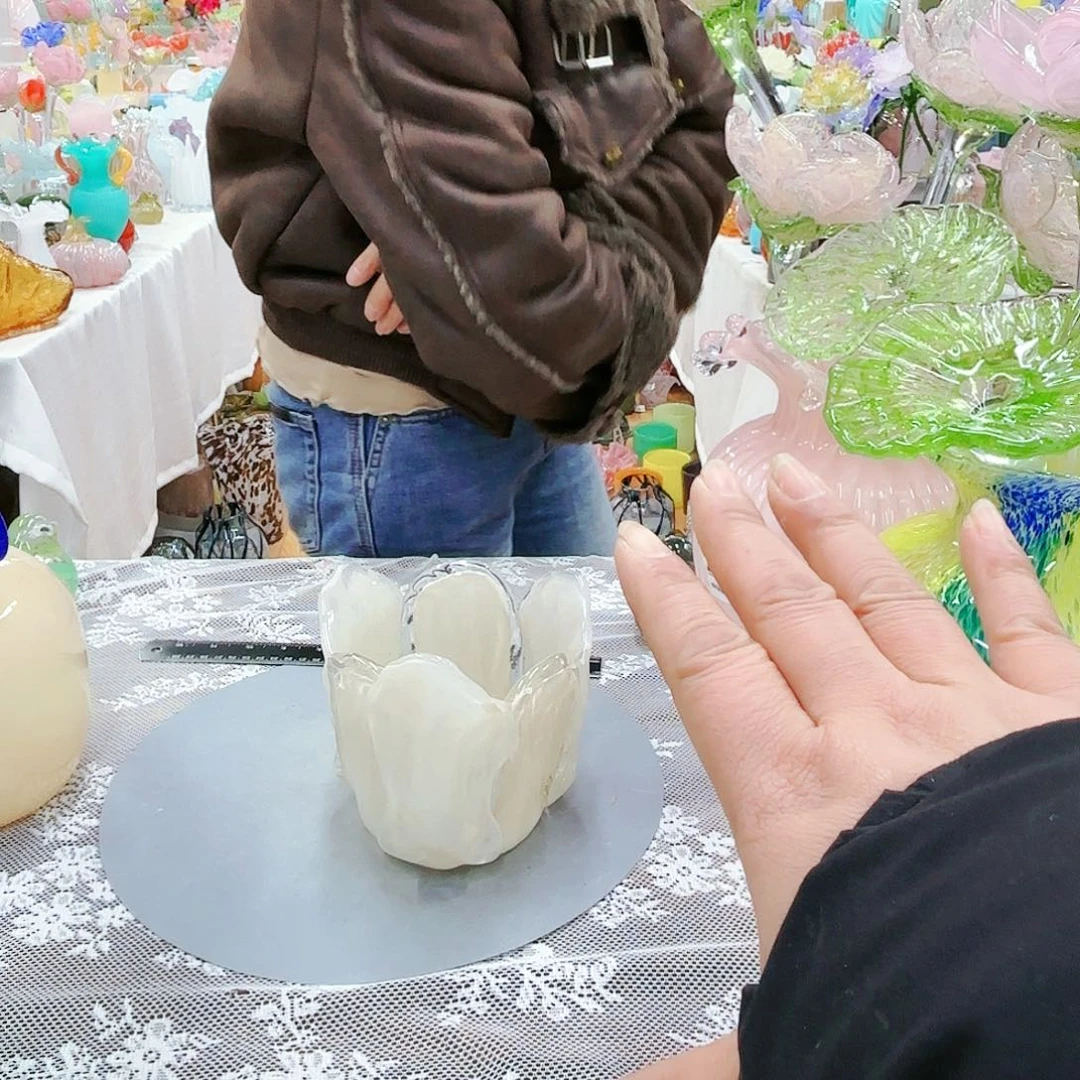 福利不退不换琉璃花瓶艺术品