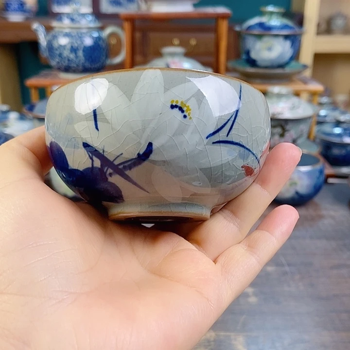 瓷片手工制作工艺精湛等