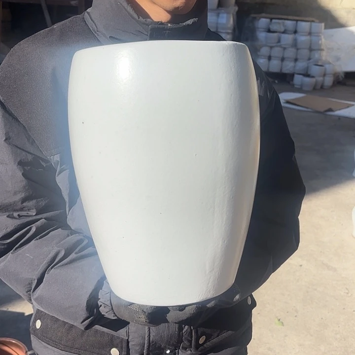 红陶白蛋壳口径23*33