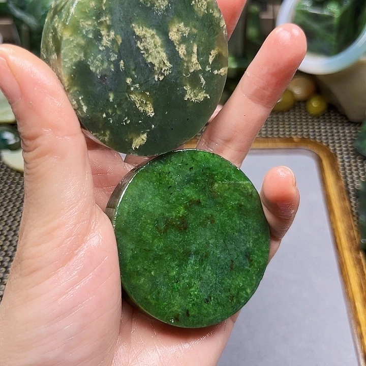 和田玉玉牌未镶嵌