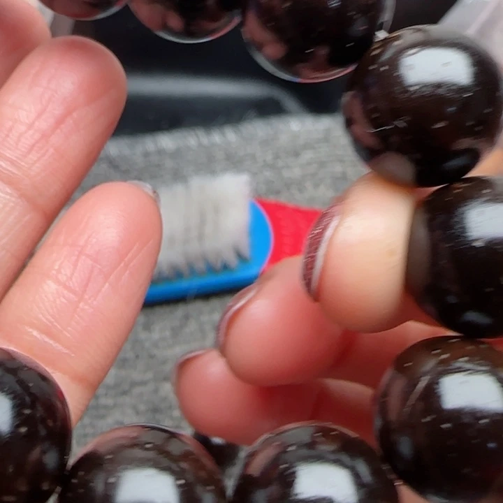 橄榄核吊坠橄榄油等成分组成