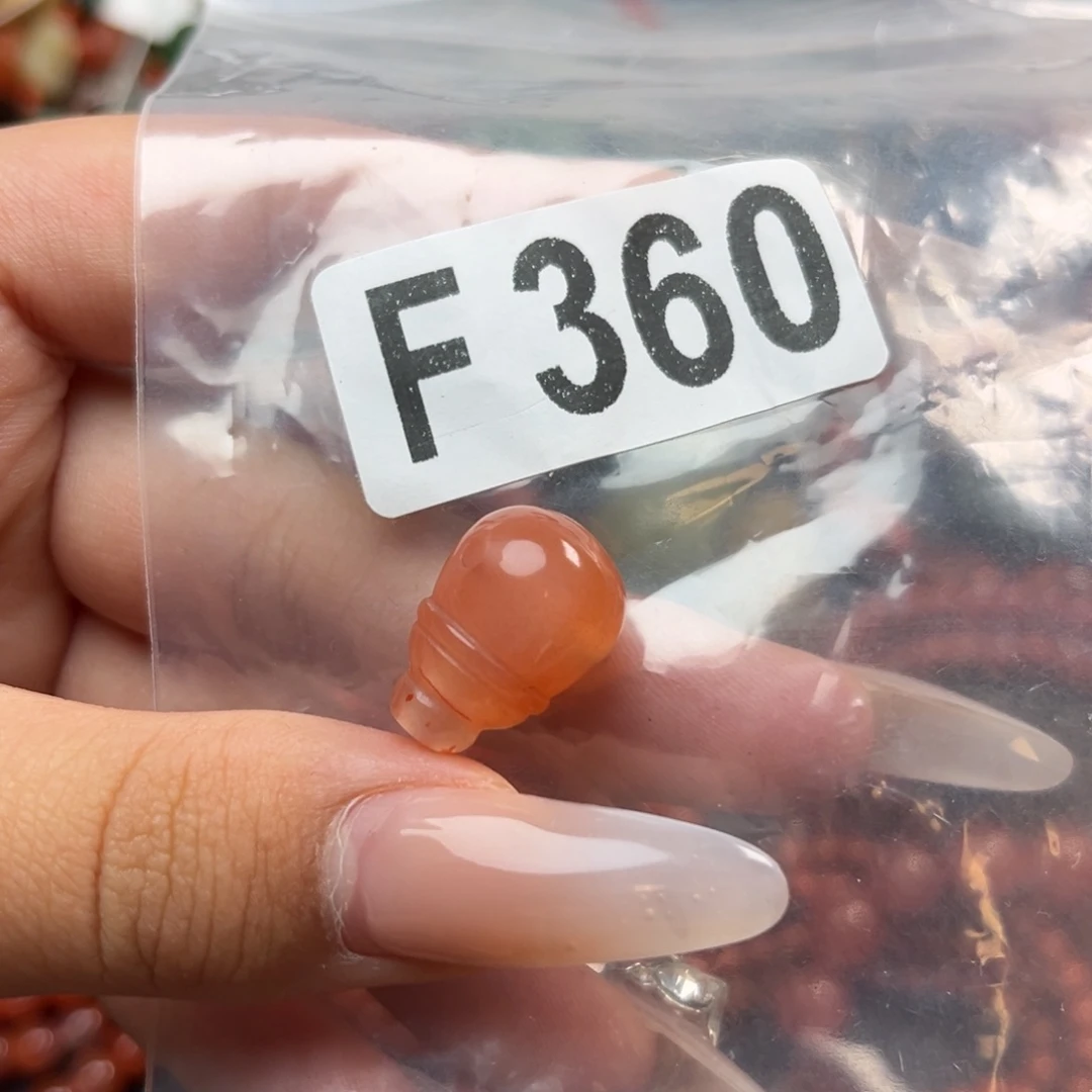 南红玛瑙未镶嵌珠宝奇石