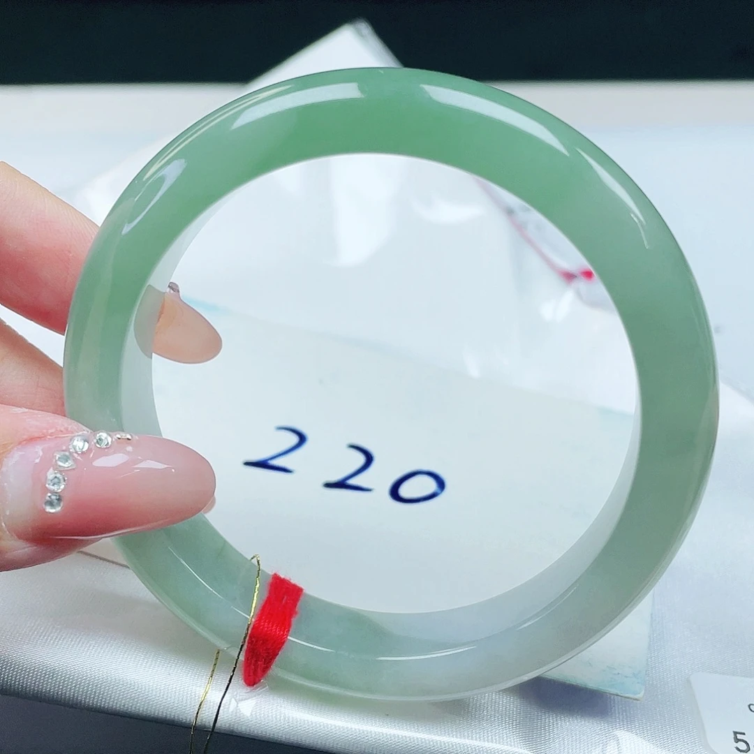 翡翠未镶嵌手镯泥鳅背56+