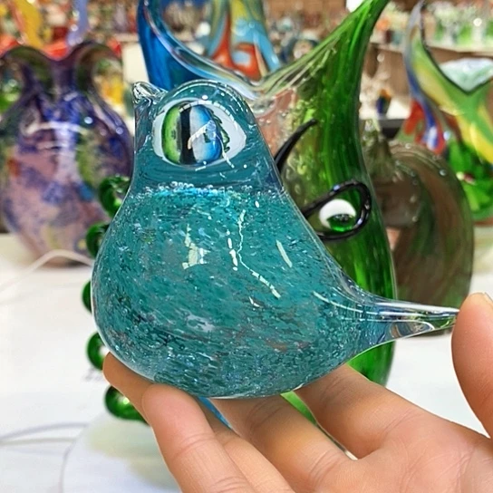 小鸟高9厘米宽8厘米