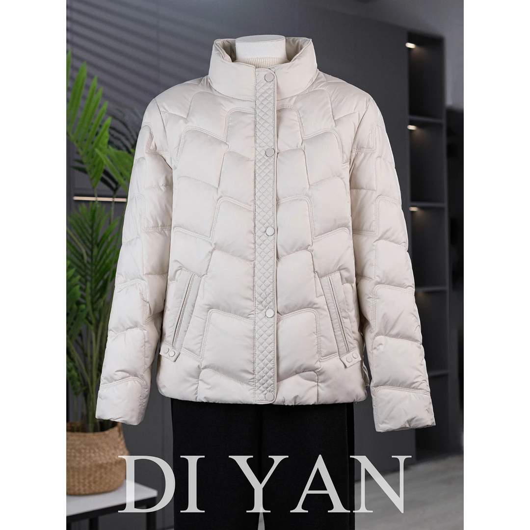 时尚洋气妈妈冬装立领短款棉衣外套2025新款减龄棉服中老年上衣服