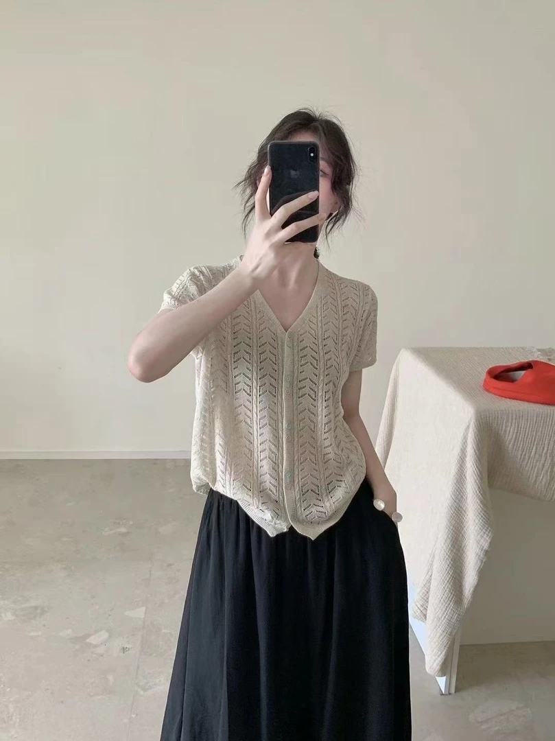 韩版短袖女镂空宽松法式气质显瘦遮肉V领夏季薄款针织开衫A225