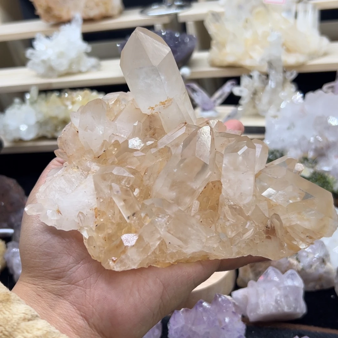 未镶嵌珠宝半成品水晶