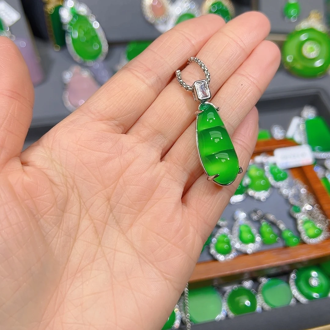 玛瑙/玉髓合金颈饰