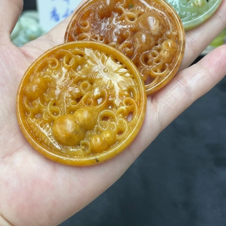 蛇纹石玉合金珠宝奇石