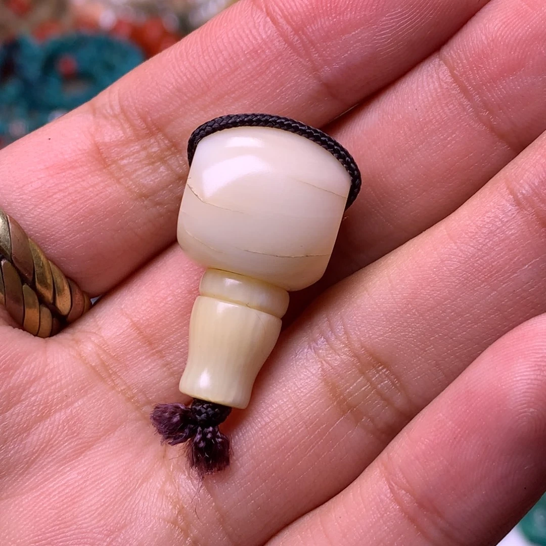 吊坠柏香籽/百香籽闭***言