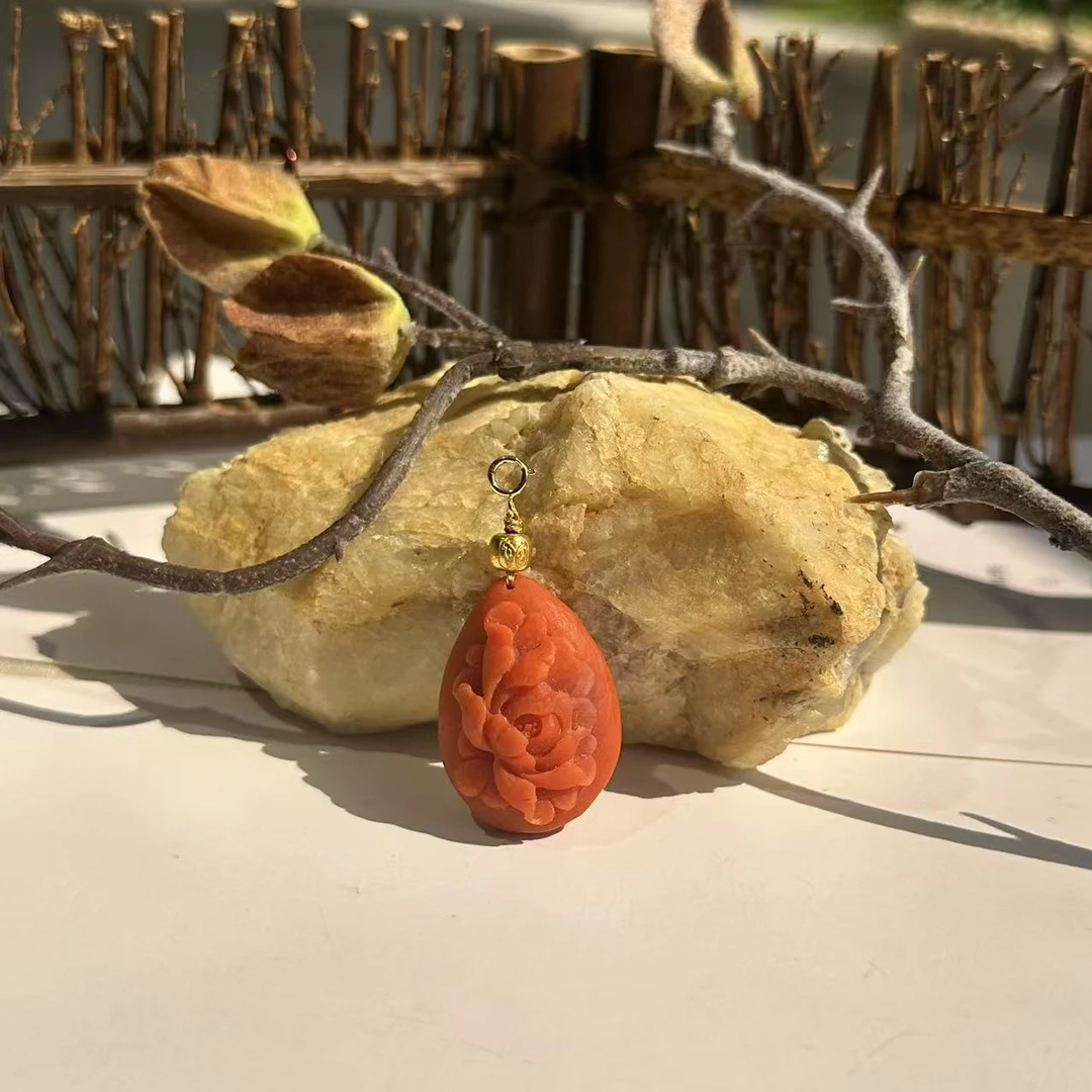 南红莲花吊坠/18k（絮语）AZB4593