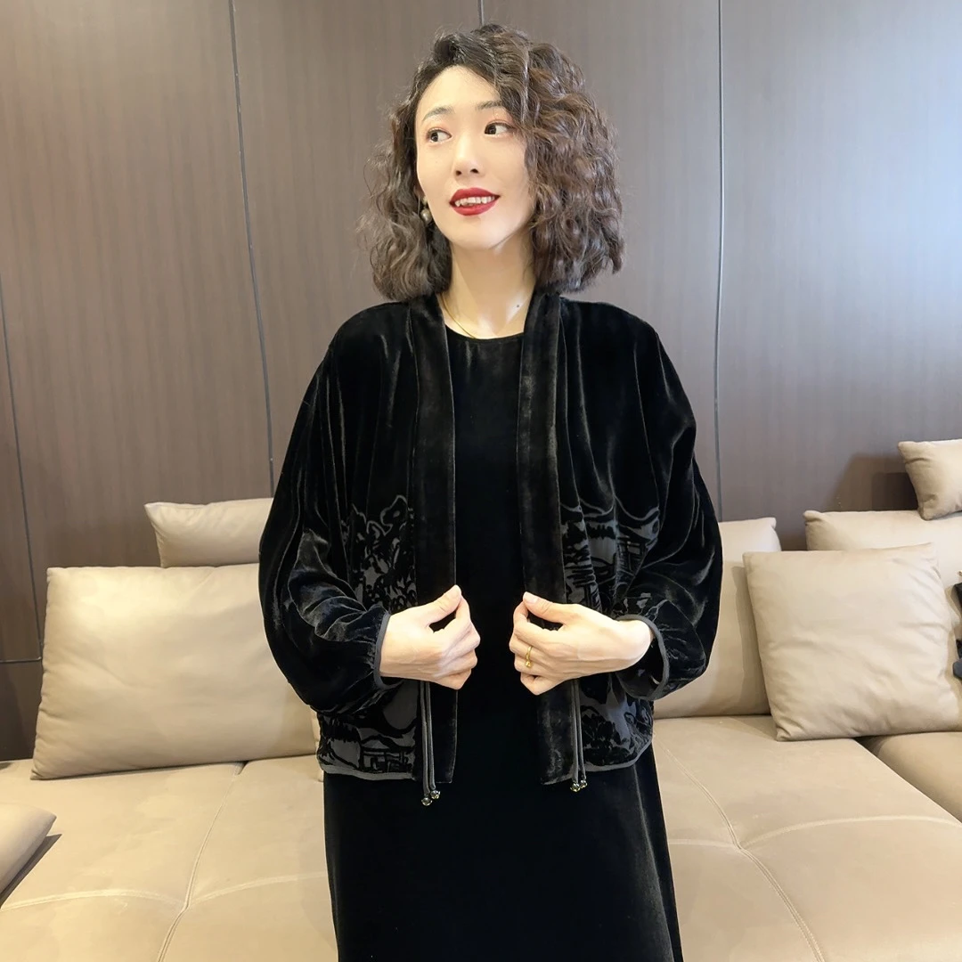 新中式蚕丝丝绒山水画外开上衣