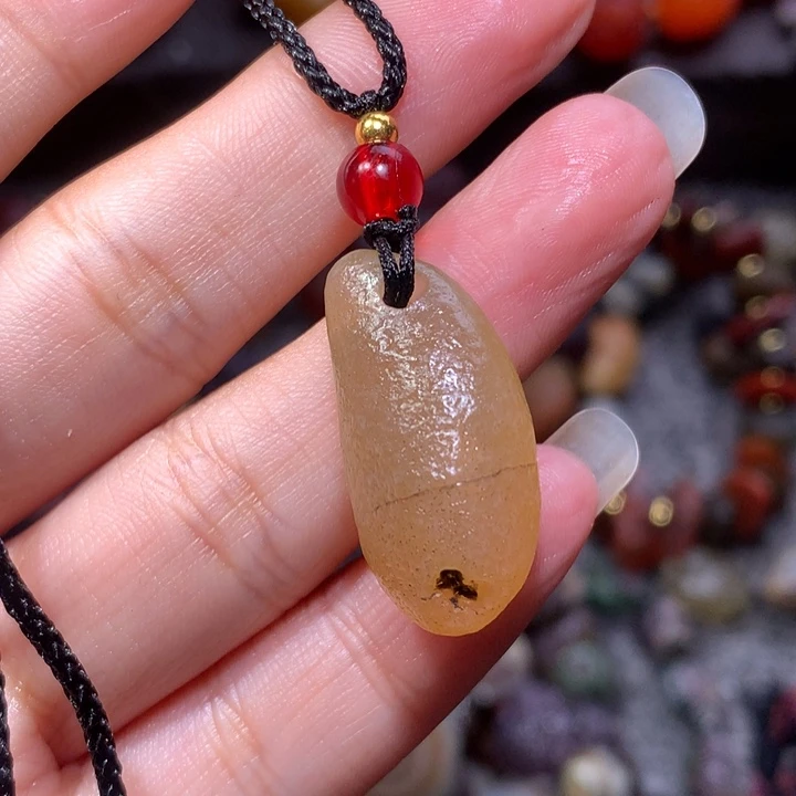 玛瑙/玉髓未镶嵌珠宝半成品