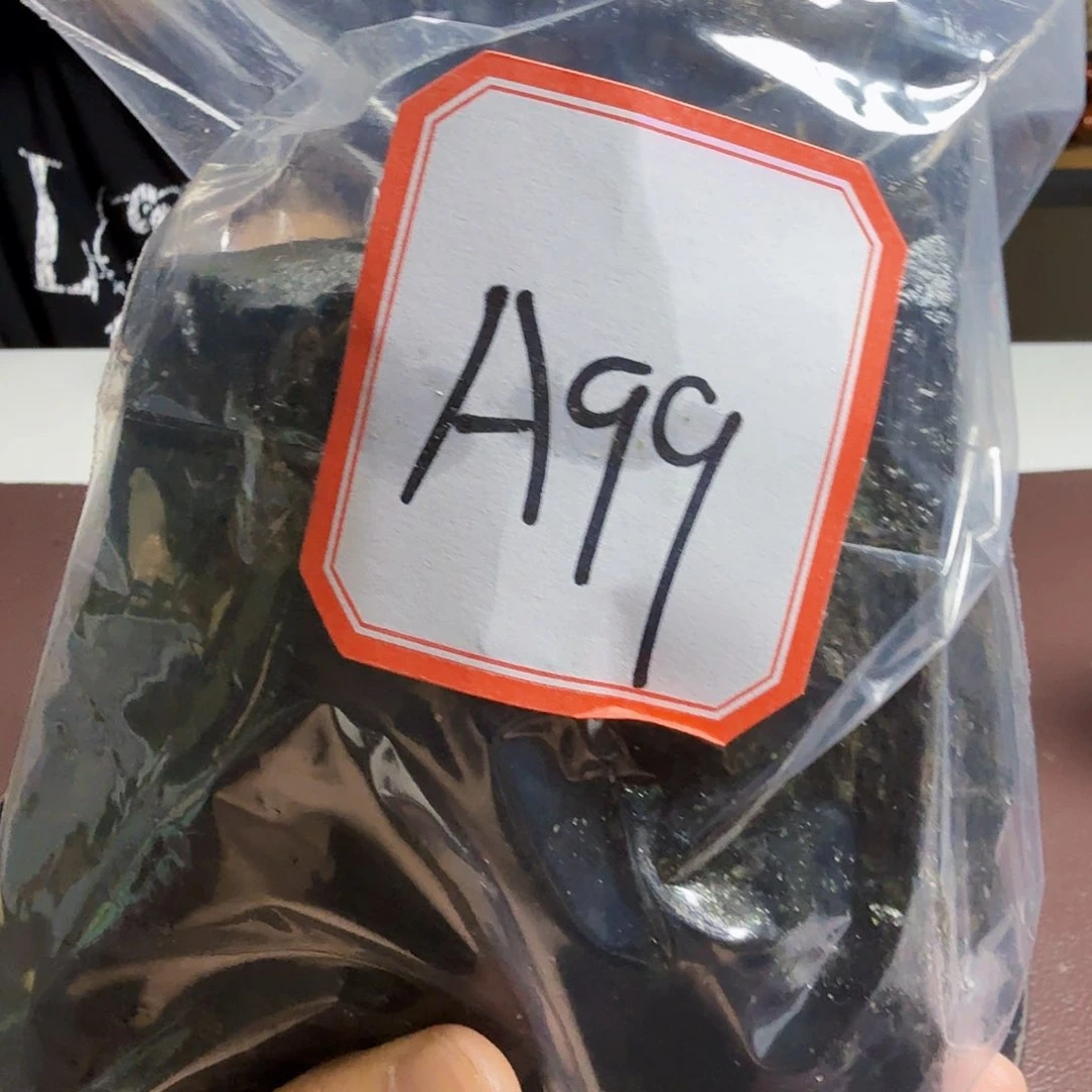蛇纹石玉未镶嵌哈哈好