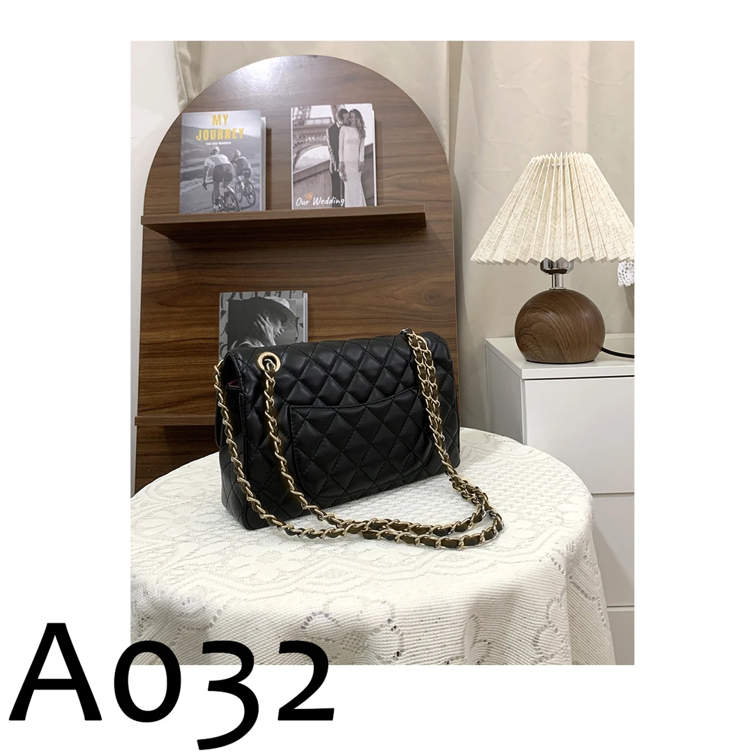 【A032】2025新款 时尚百搭大容量单肩斜跨包包女